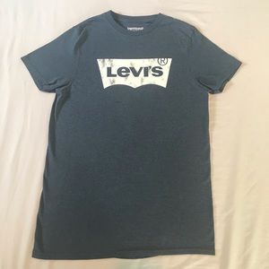 3/$20 Levi’s t-shirt